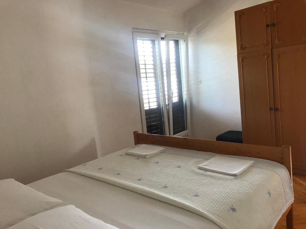Apartmani Vilma Pakostane Bagian luar foto