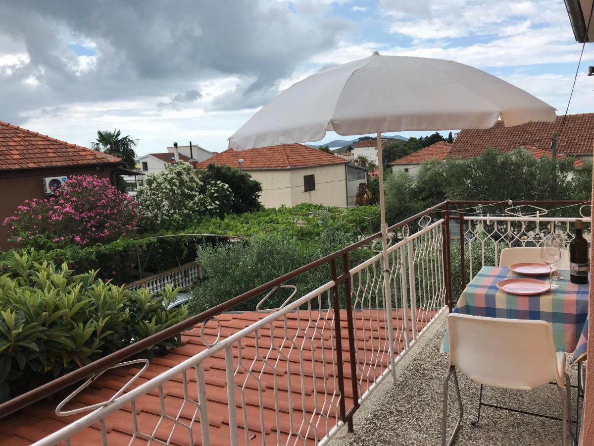Apartmani Vilma Pakostane Bagian luar foto
